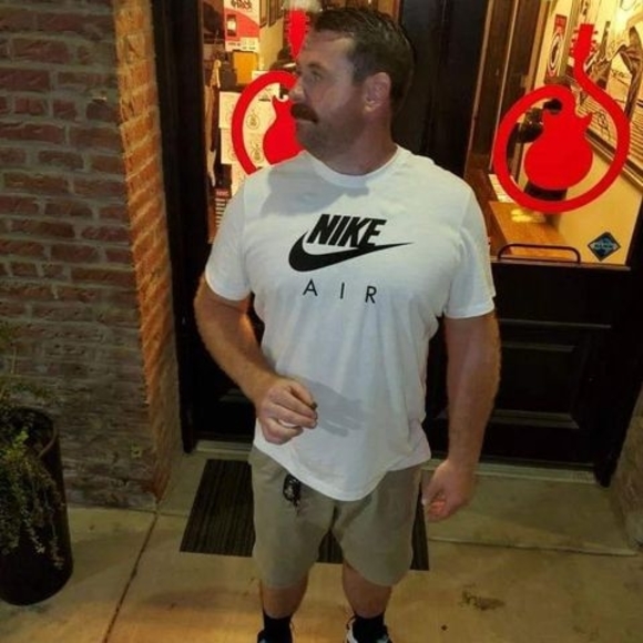 Meet your Posher, Jason - Picture 1 of 1